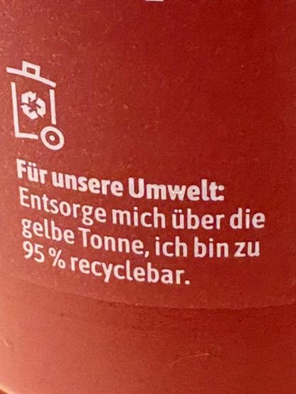 Für unsere Umwelt:
Entsorge mich über die
gelbe Tonne, ich bin zu
95% recyclebar.